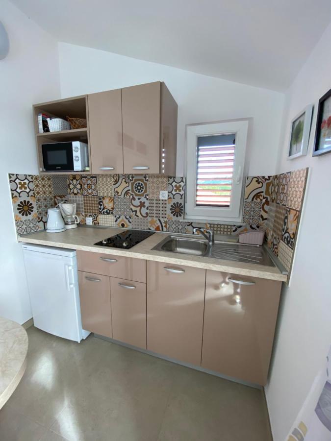 Apartmani Marko Baška Exterior foto