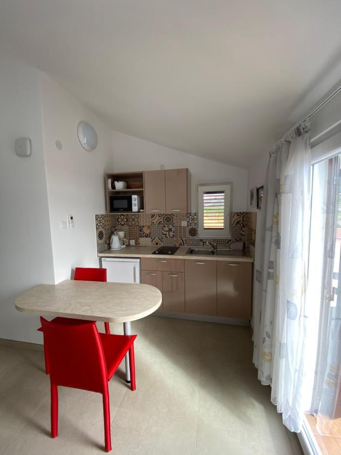 Apartmani Marko Baška Exterior foto