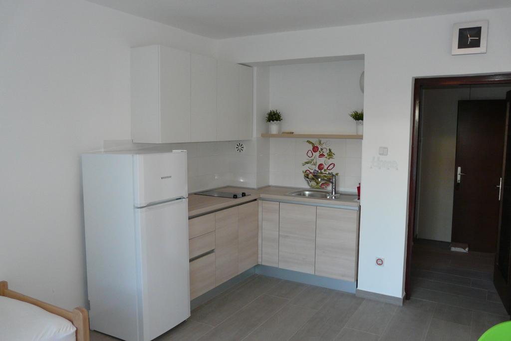 Apartmani Marko Baška Exterior foto